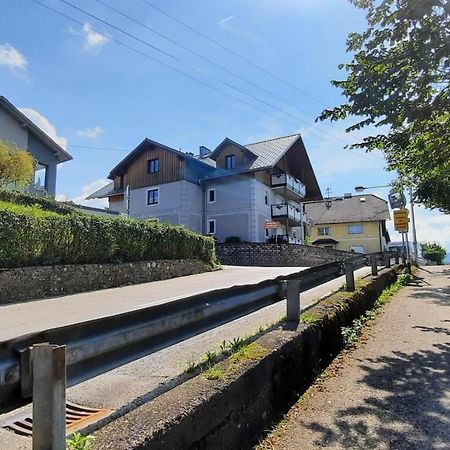 Ferienwohnung Agerblick 3 Zimmer Mit Kueche, 83M2 Lenzing Exterior photo