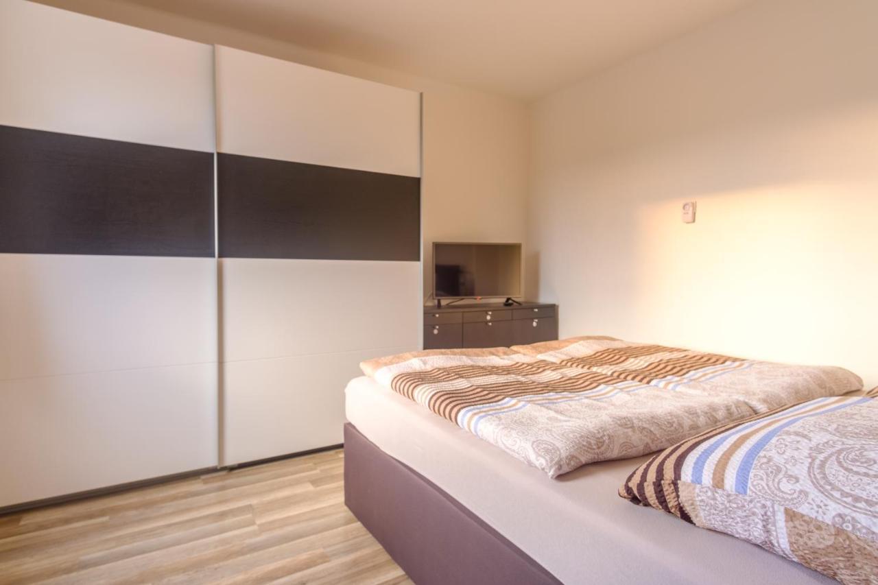 Ferienwohnung Agerblick 3 Zimmer Mit Kueche, 83M2 Lenzing Exterior photo